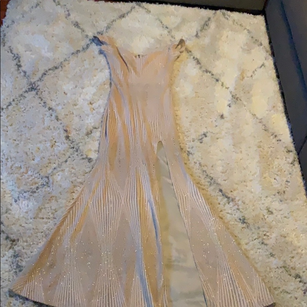 Elegant dress